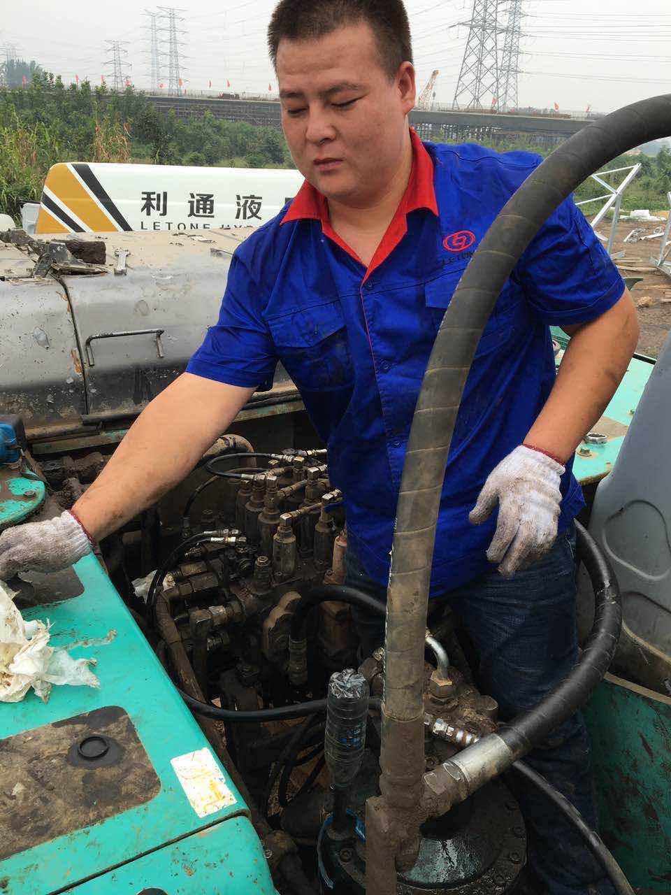 漯河利通挖機(jī)無憂項目簡介