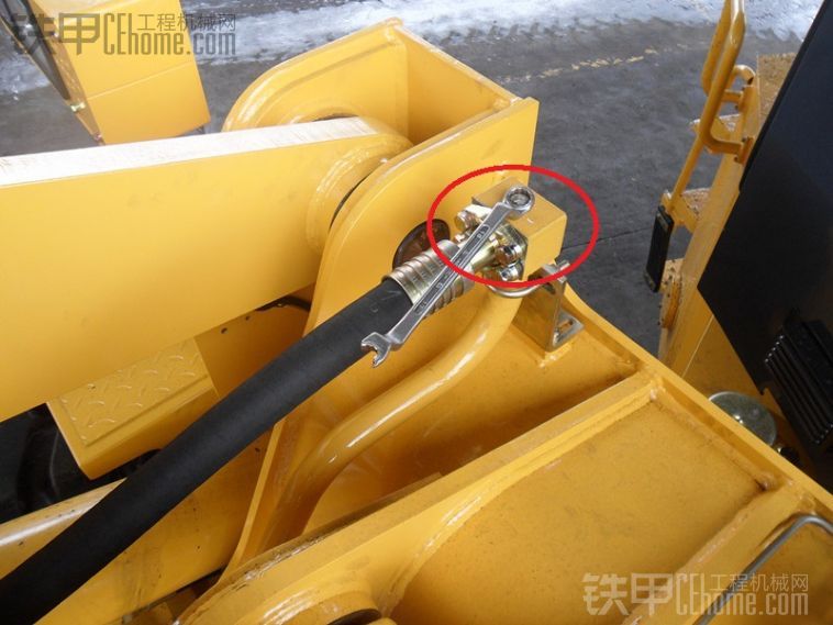 裝載機(jī)整機(jī)無力？一定是動力系統(tǒng)或液壓系統(tǒng)出了問題！