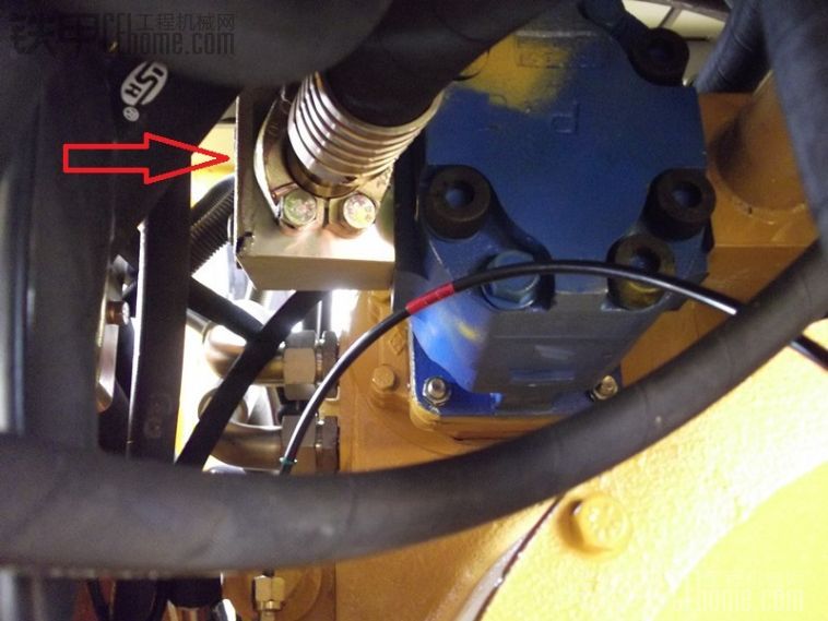 裝載機(jī)整機(jī)無力？一定是動力系統(tǒng)或液壓系統(tǒng)出了問題！