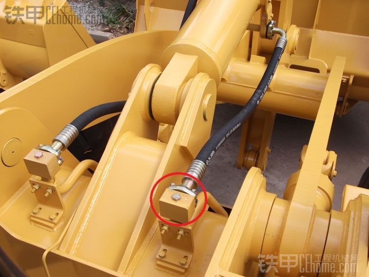 裝載機(jī)整機(jī)無力？一定是動力系統(tǒng)或液壓系統(tǒng)出了問題！